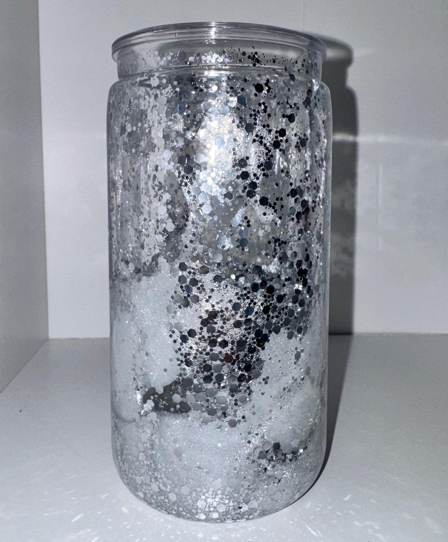 16oz Acrylic White&Silver Mica Lava Drip